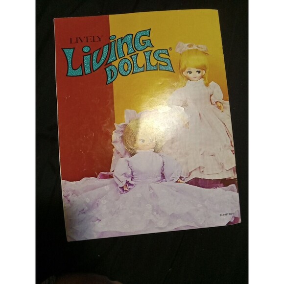 Lively Living Dolls - Picture 2 of 2